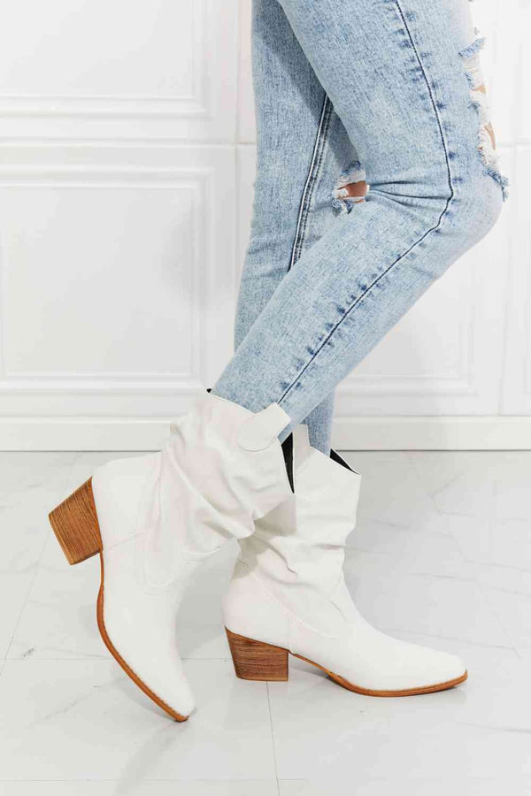 MMShoes Better in Texas Scrunch Cowboy Boots White