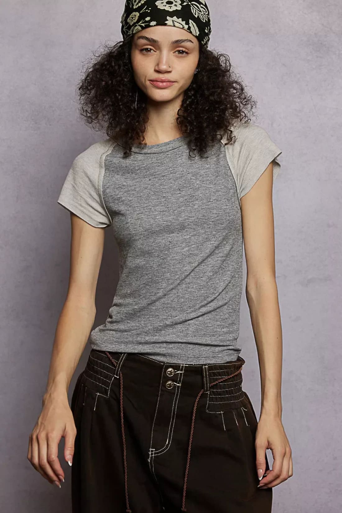 POL Round Neck Outseam Detail T-Shirt with Contrast Color Sleeves