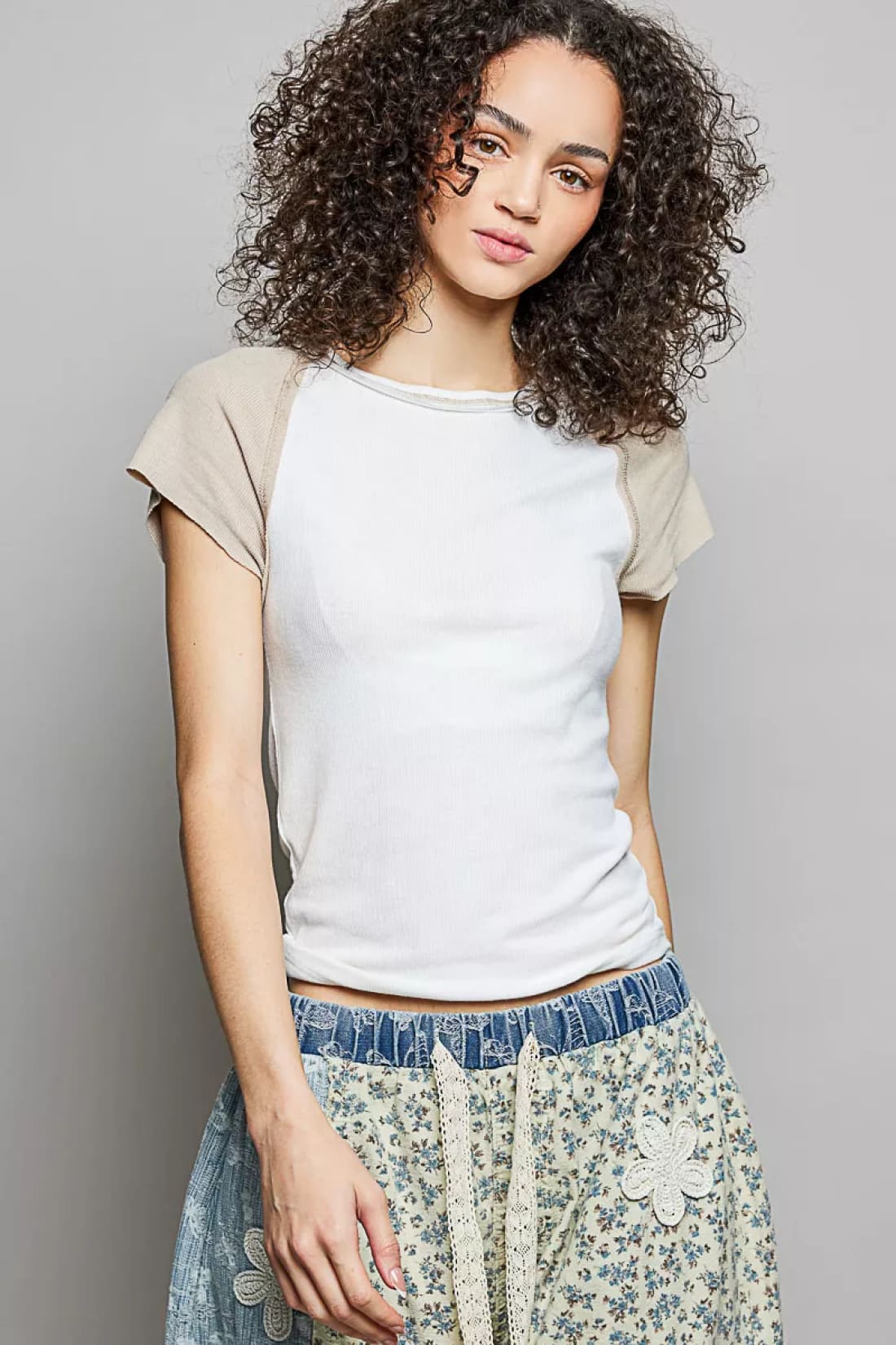 POL Round Neck Outseam Detail T-Shirt with Contrast Color Sleeves