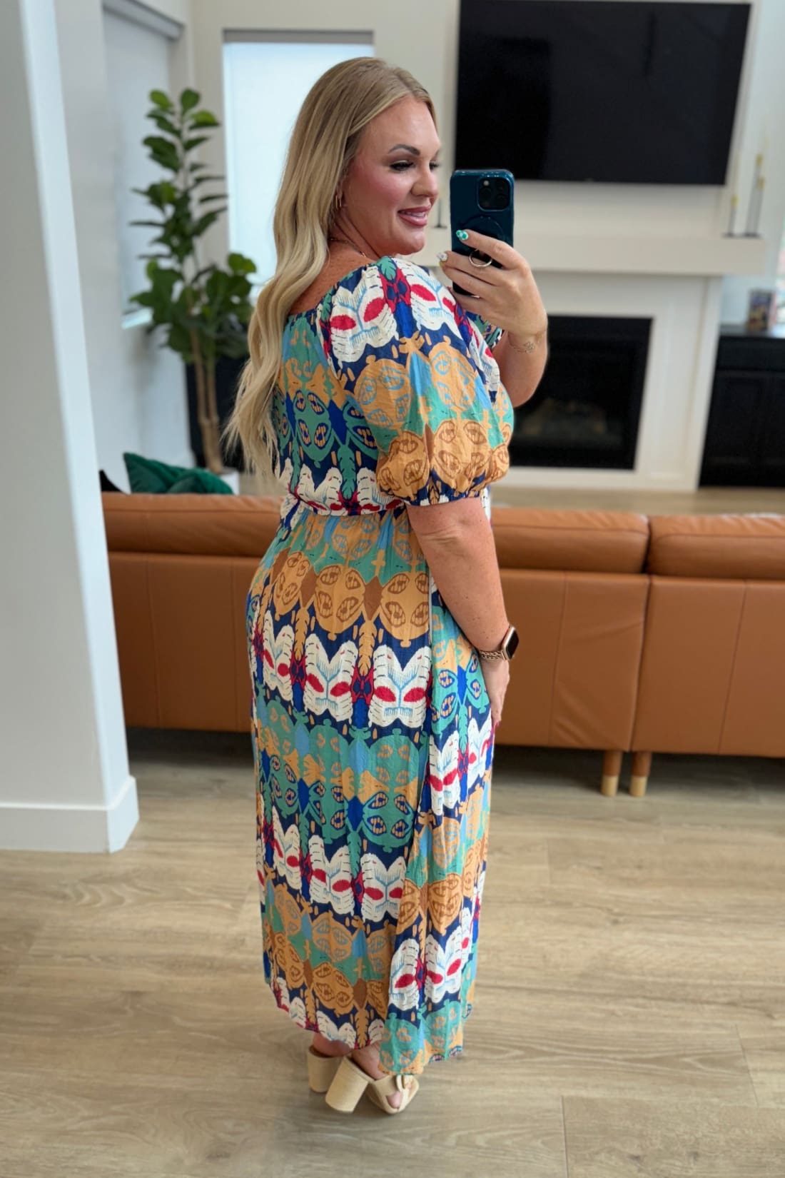 Shaping Reality V-Neck Balloon Sleeve Dress
