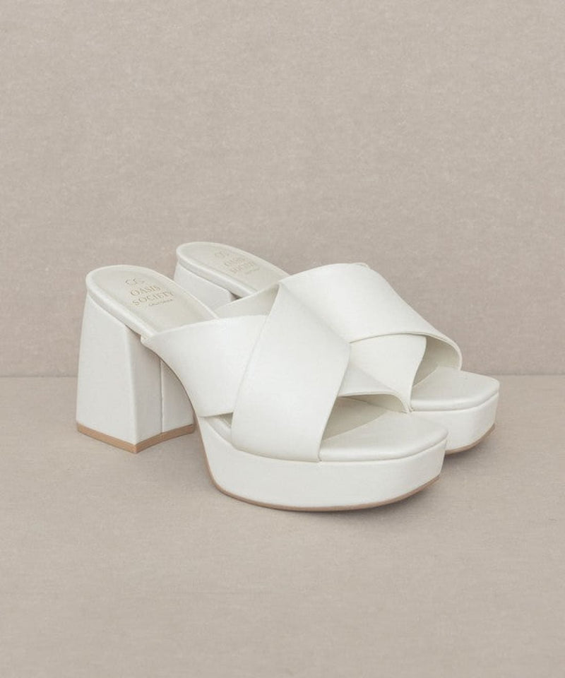 Carmen Chunky Platform Mules | Sandals