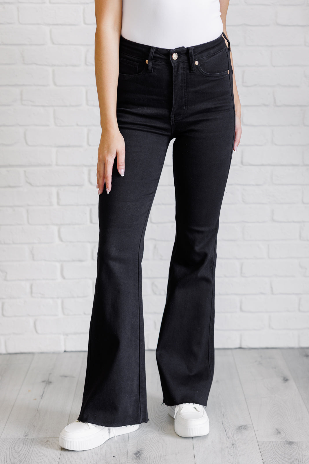 Etta High Rise Control Top Flare Jeans in Black | Women’s Jeans