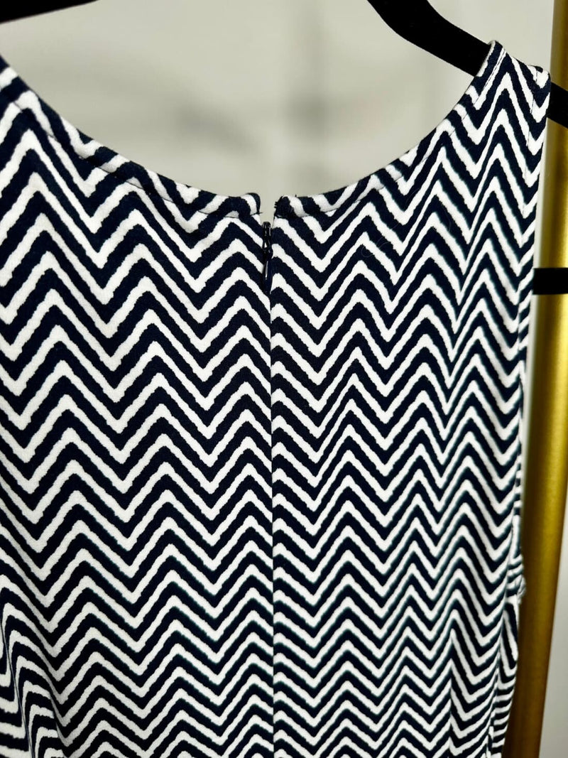 Ann Taylor Chevron Print Sleeveless Shift Dress M Pre Owned