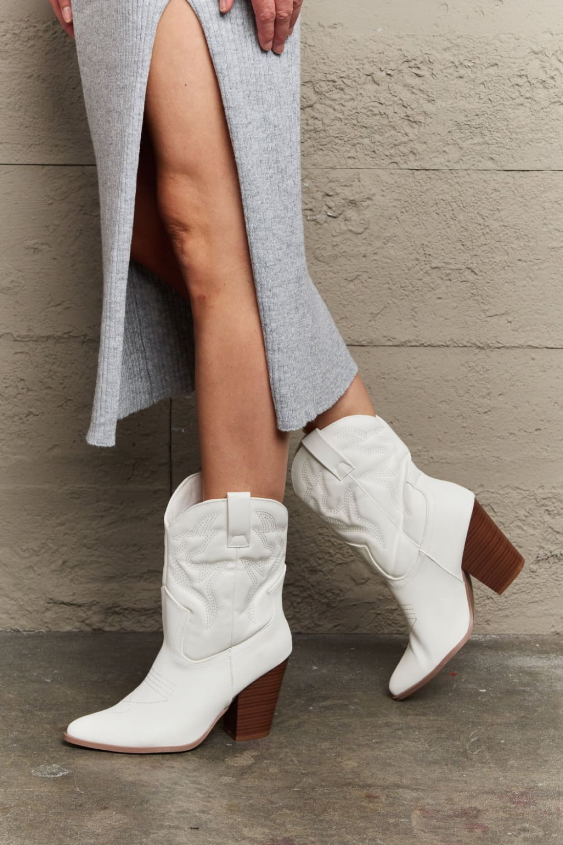 Bella Cowboy Boots in White | boots