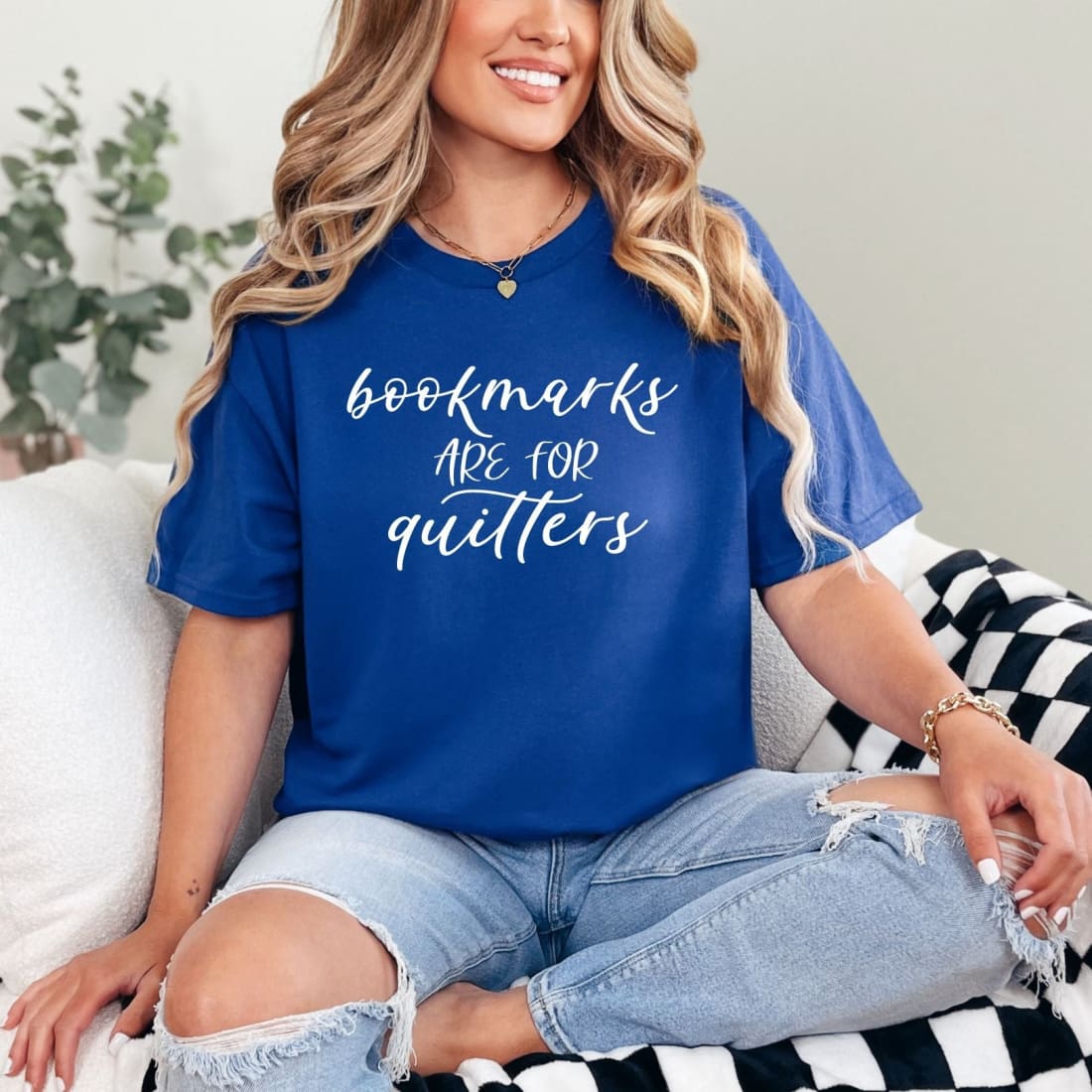 Bookmarks Are For Quitters Graphic Tee | Womens