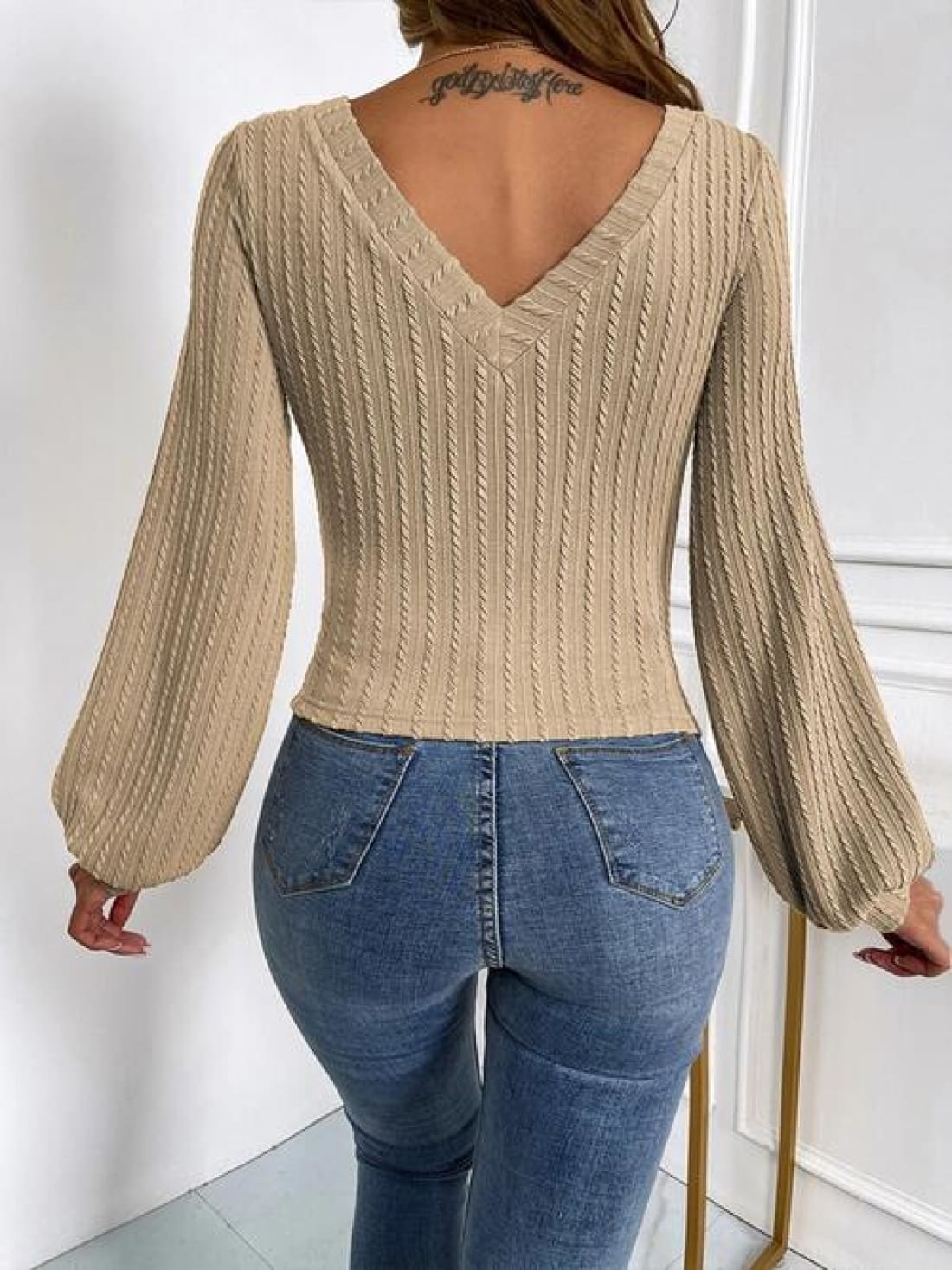 Cable-Knit V-Neck Long Sleeve Knit Top | Long Sleeve Tops