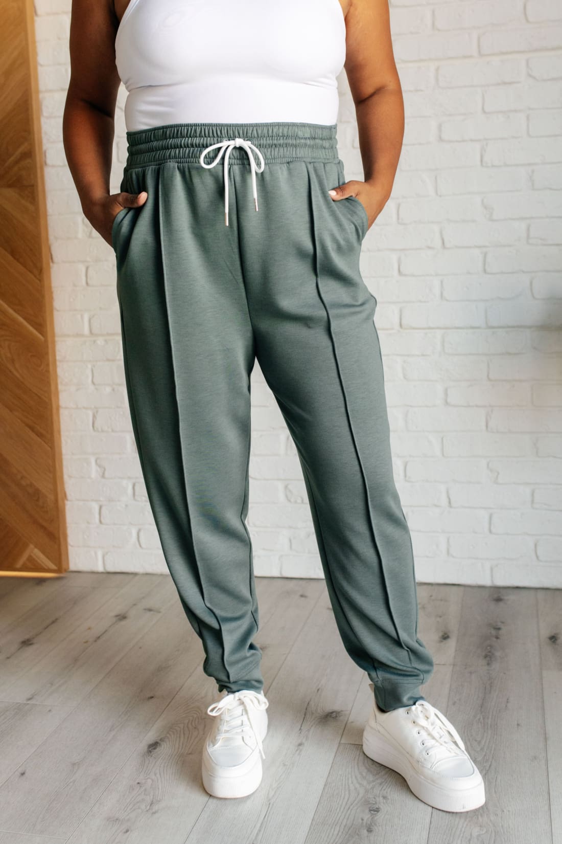 Center Seam Scuba Joggers in Ash Jade | joggers