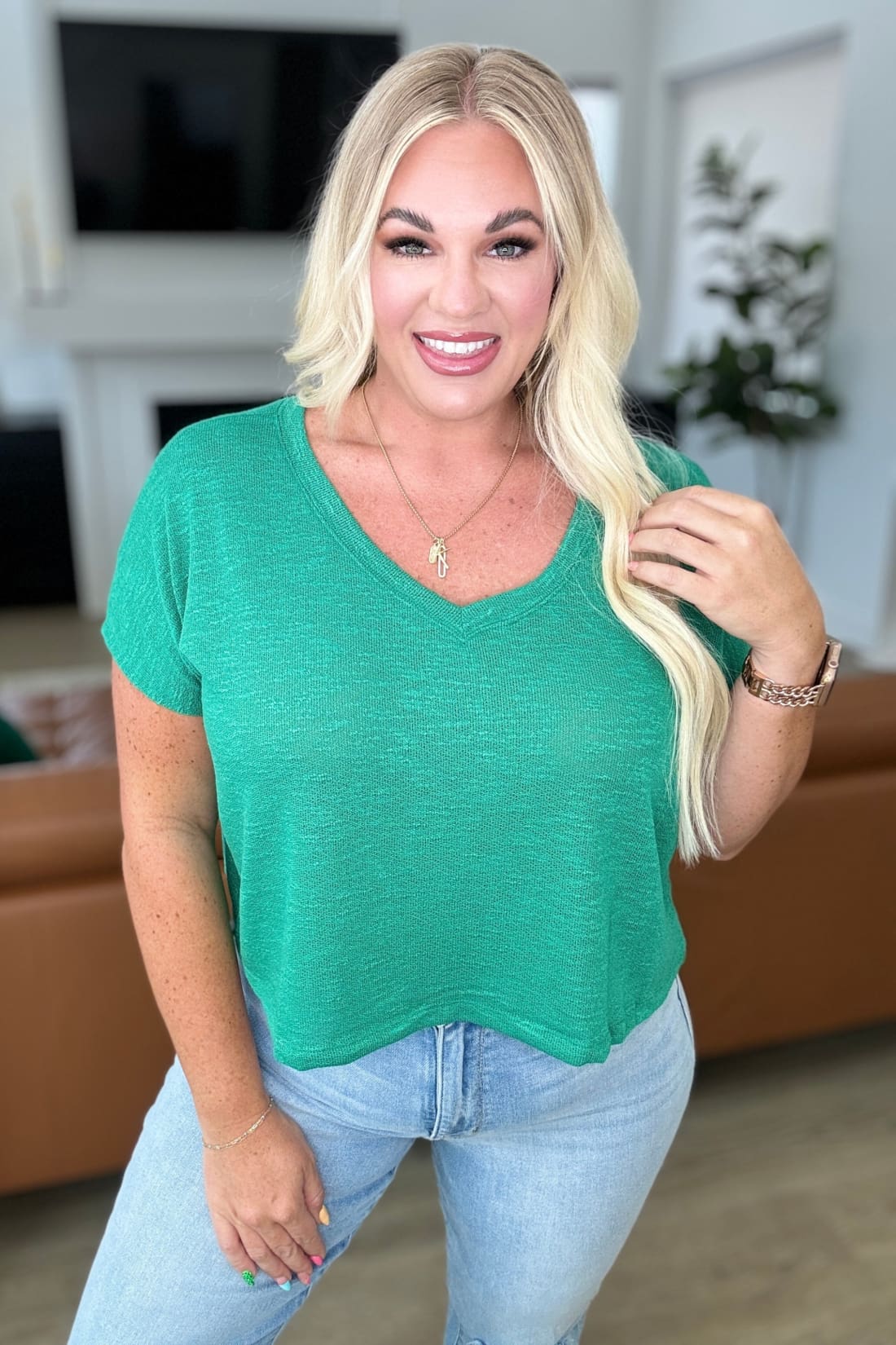 Classic Comfort V-Neck Top in Kelly Green | Tops & Tees