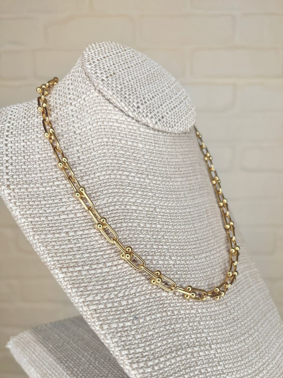 Closest Link Necklace
