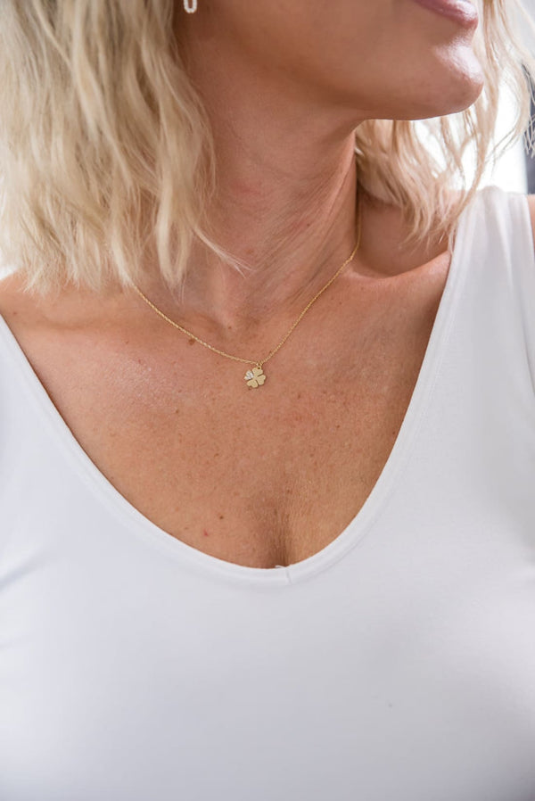 Crystal Clover Necklace in Gold | Necklaces