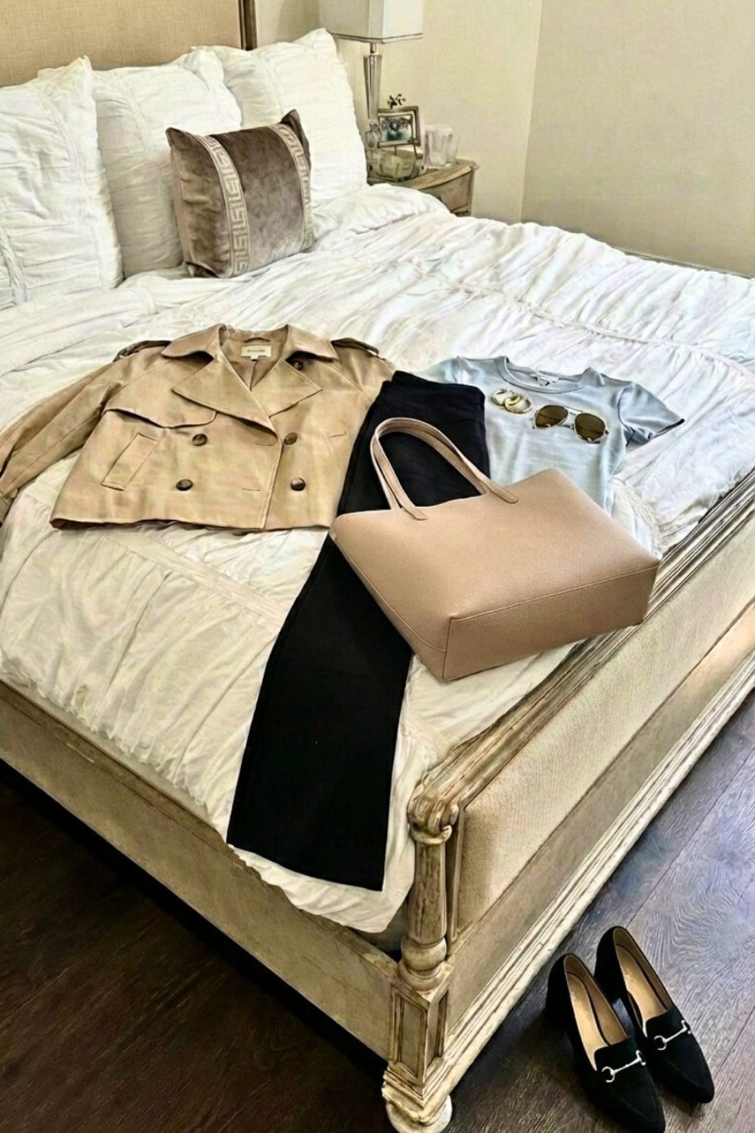 Women’s Trench Coat - an Essential Wardrobe Staple