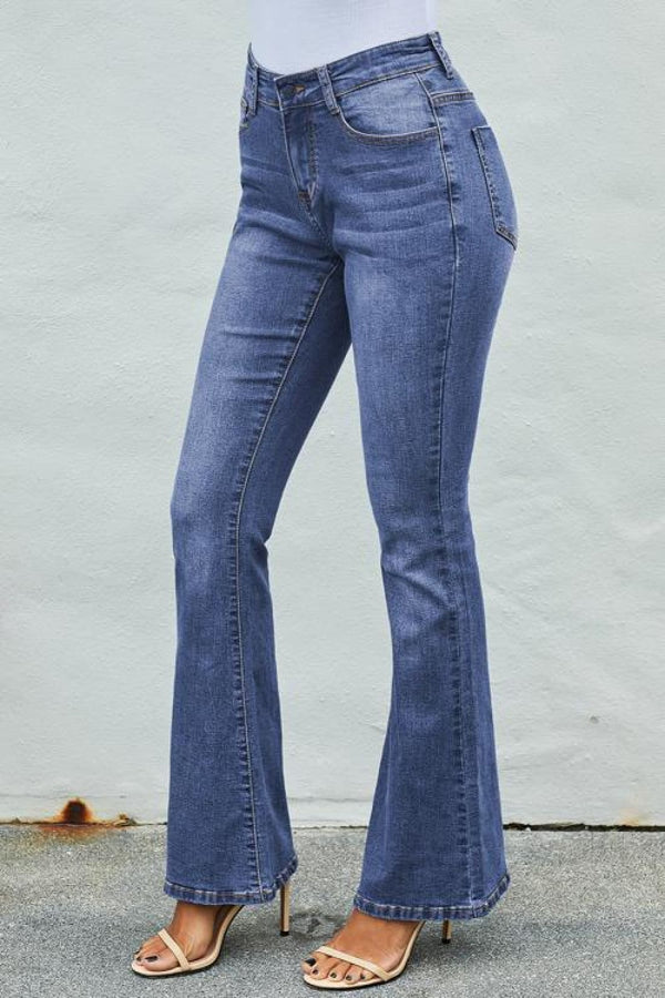 Fashion Boutique Light Blue Wash Vintage Flared Leg Jeans | Women’s