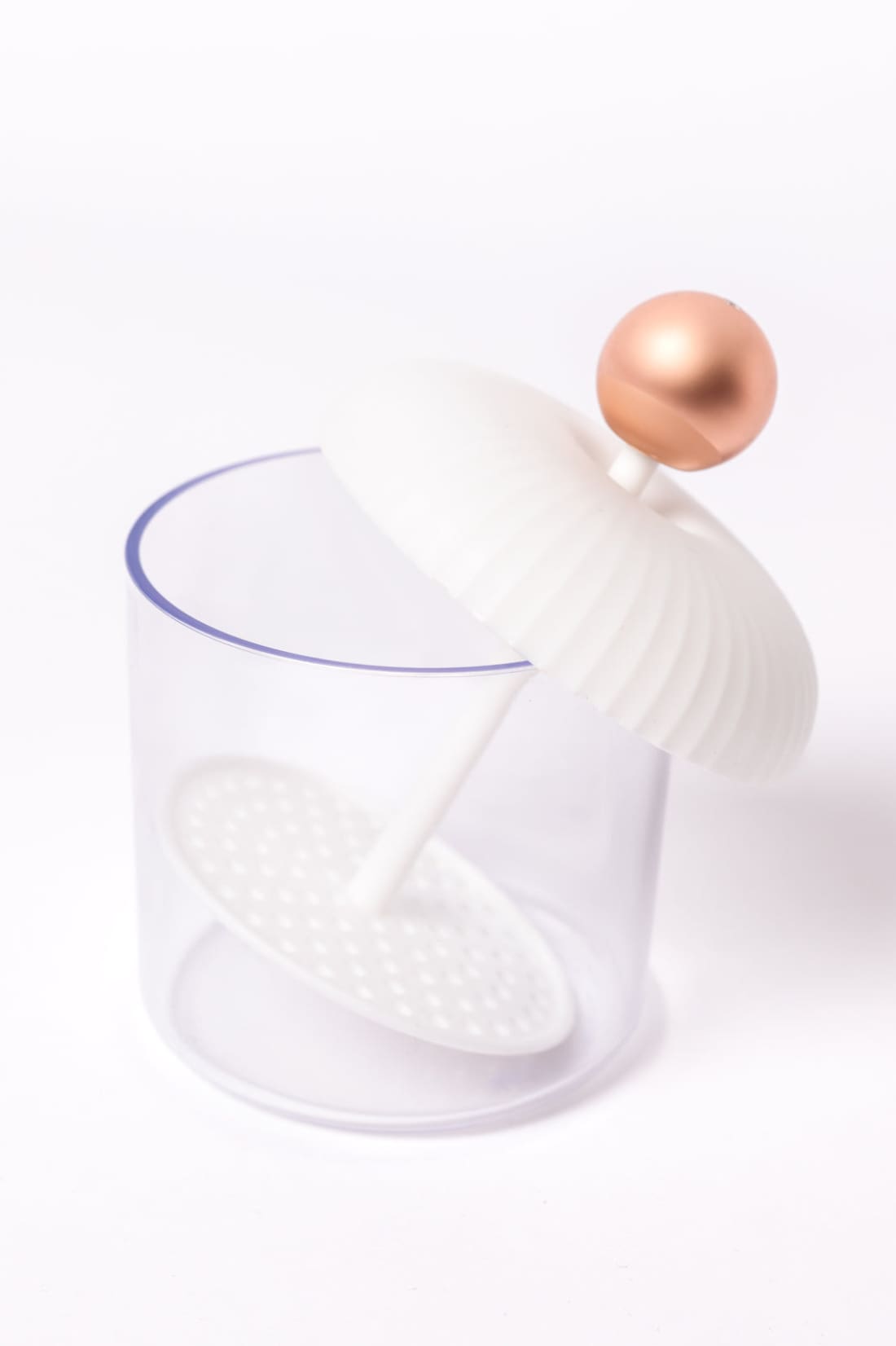 Five Second Foammaker in White & Gold | Health & Beauty