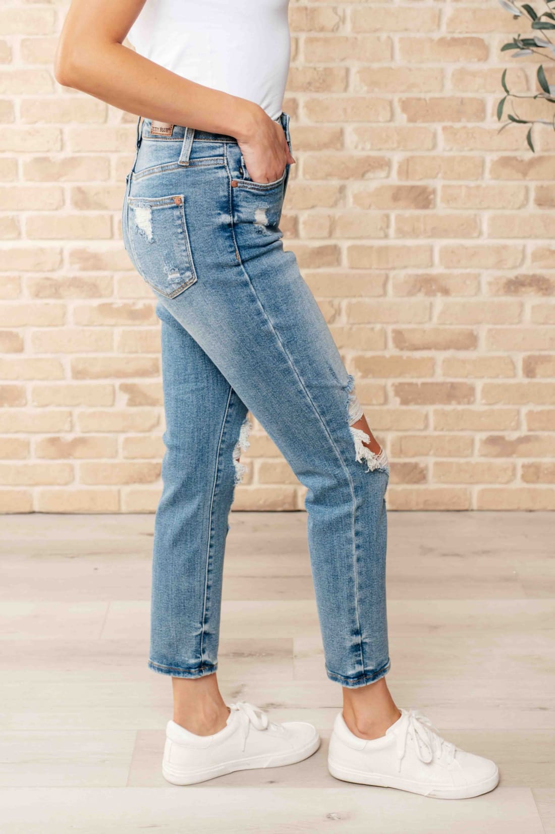 Frankie High Waist Distressed Boyfriend Jeans | Womens jeans