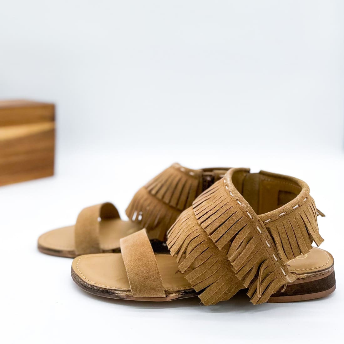 Fringe Star Sandal in Tan | sandals