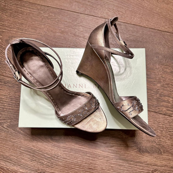 Gianni Bini Ankle Strap Embellished Pewter Wedge Sandals Pre-owned 8.5M | sandals