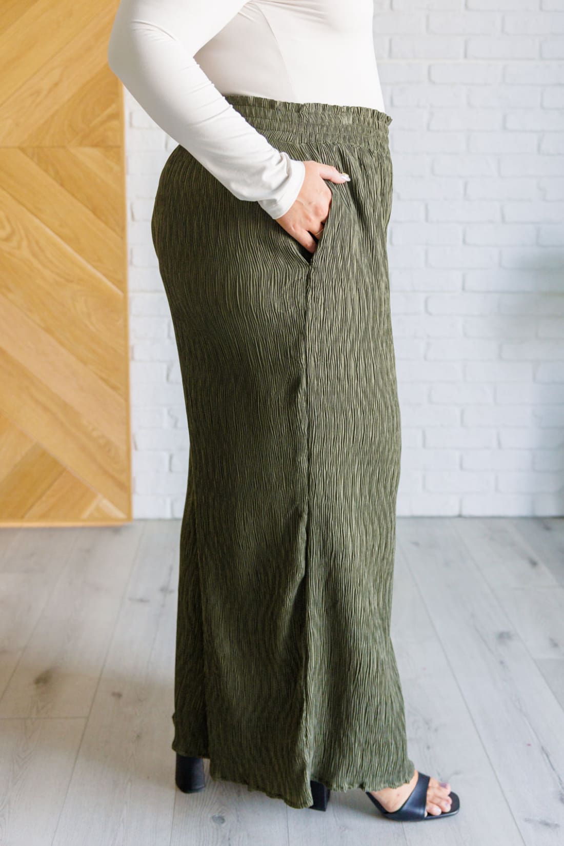 Harmony High Rise Wide Pants in Olive | Pants