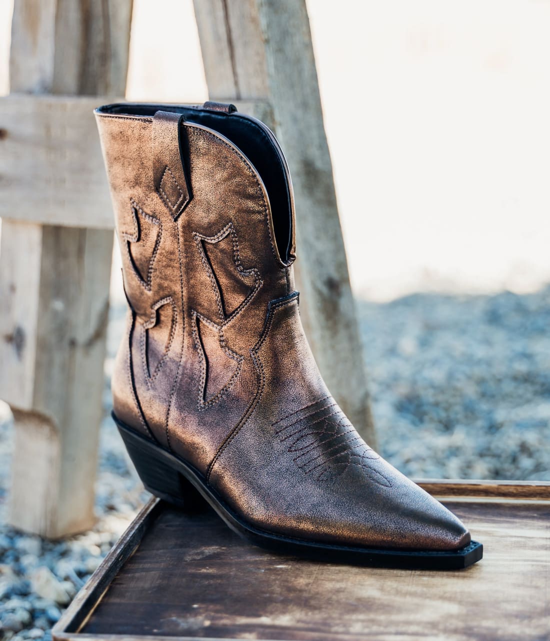 Jersey Metallic Boot in Bronze | Shoes