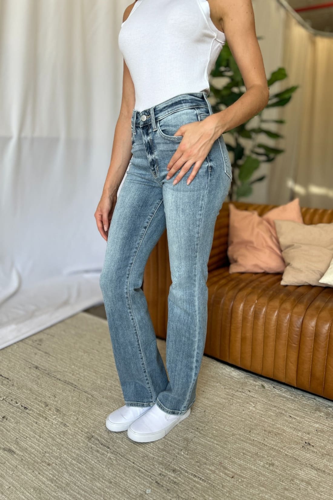 Judy Blue Mid Rise Bootcut Jeans | Women’s Jeans