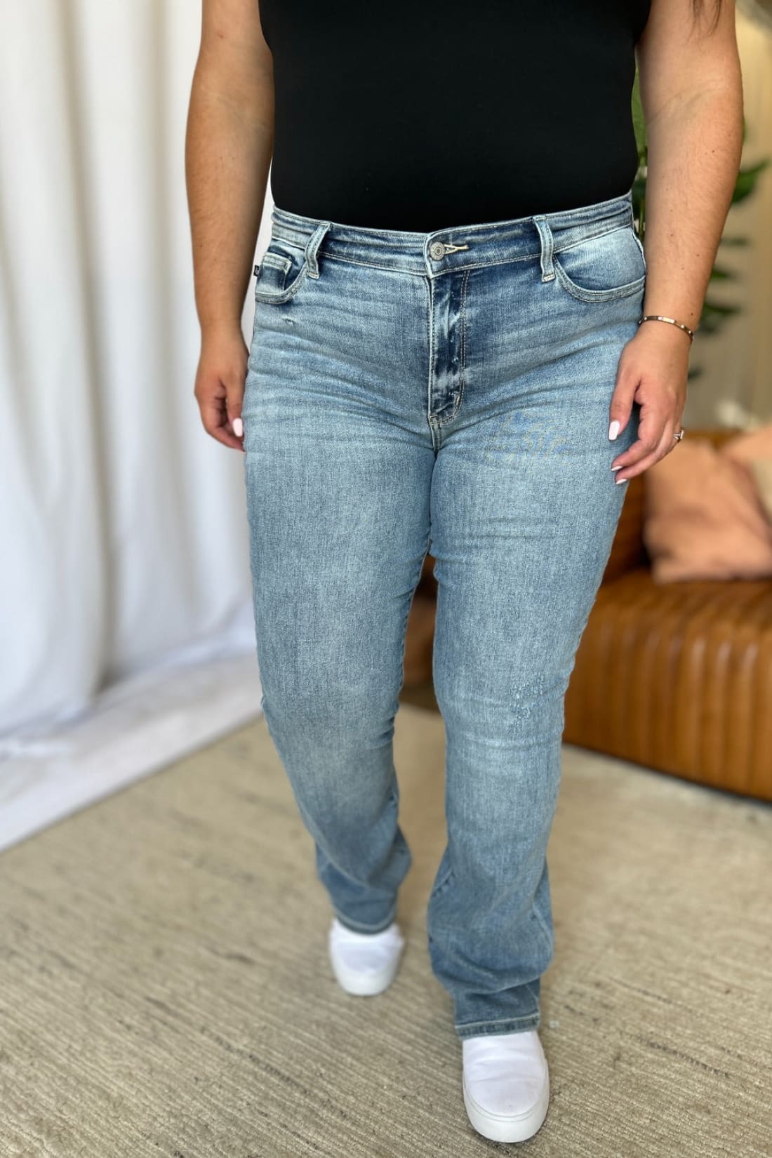 Judy Blue Mid Rise Bootcut Jeans | Women’s Jeans