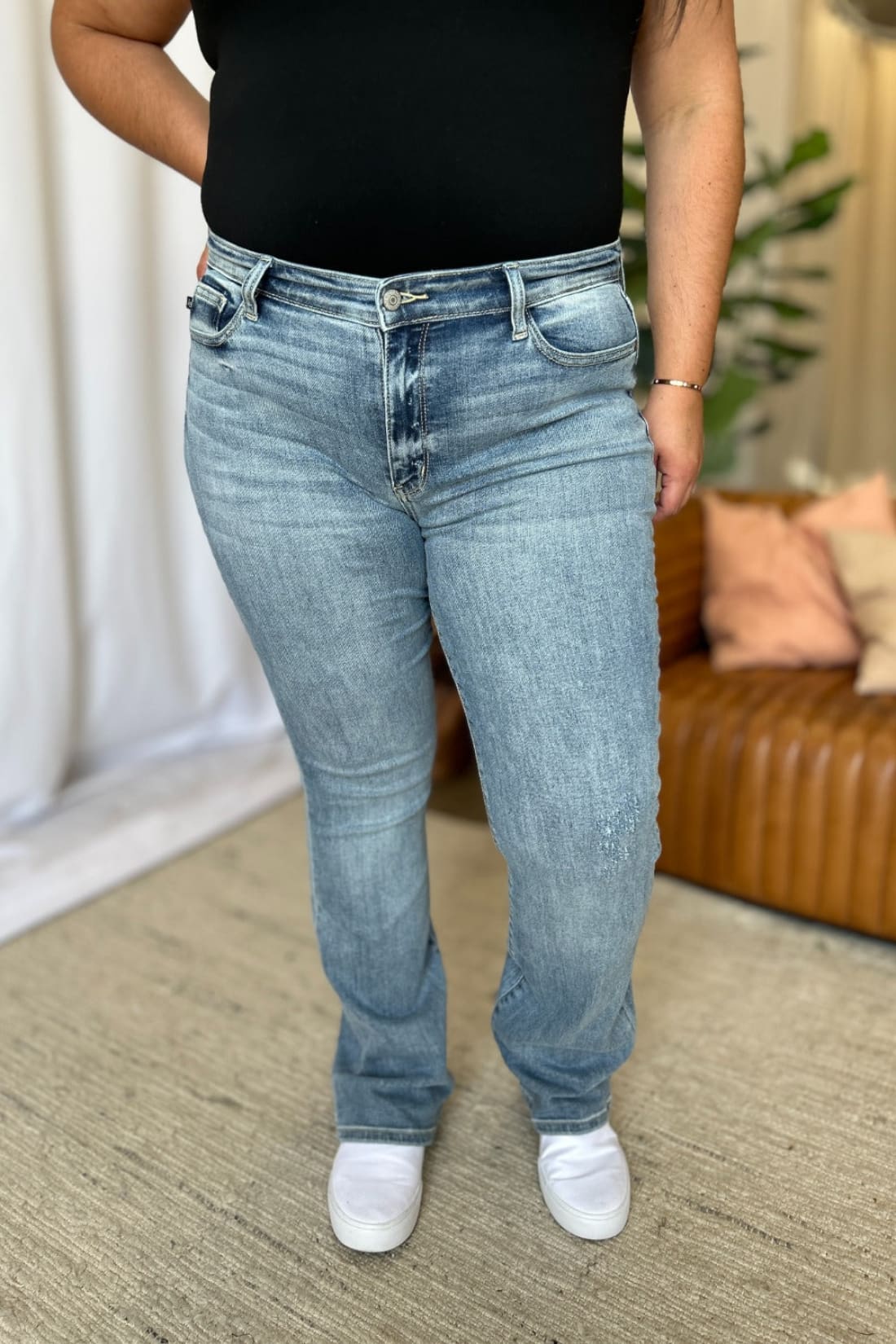 Judy Blue Mid Rise Bootcut Jeans | Women’s Jeans