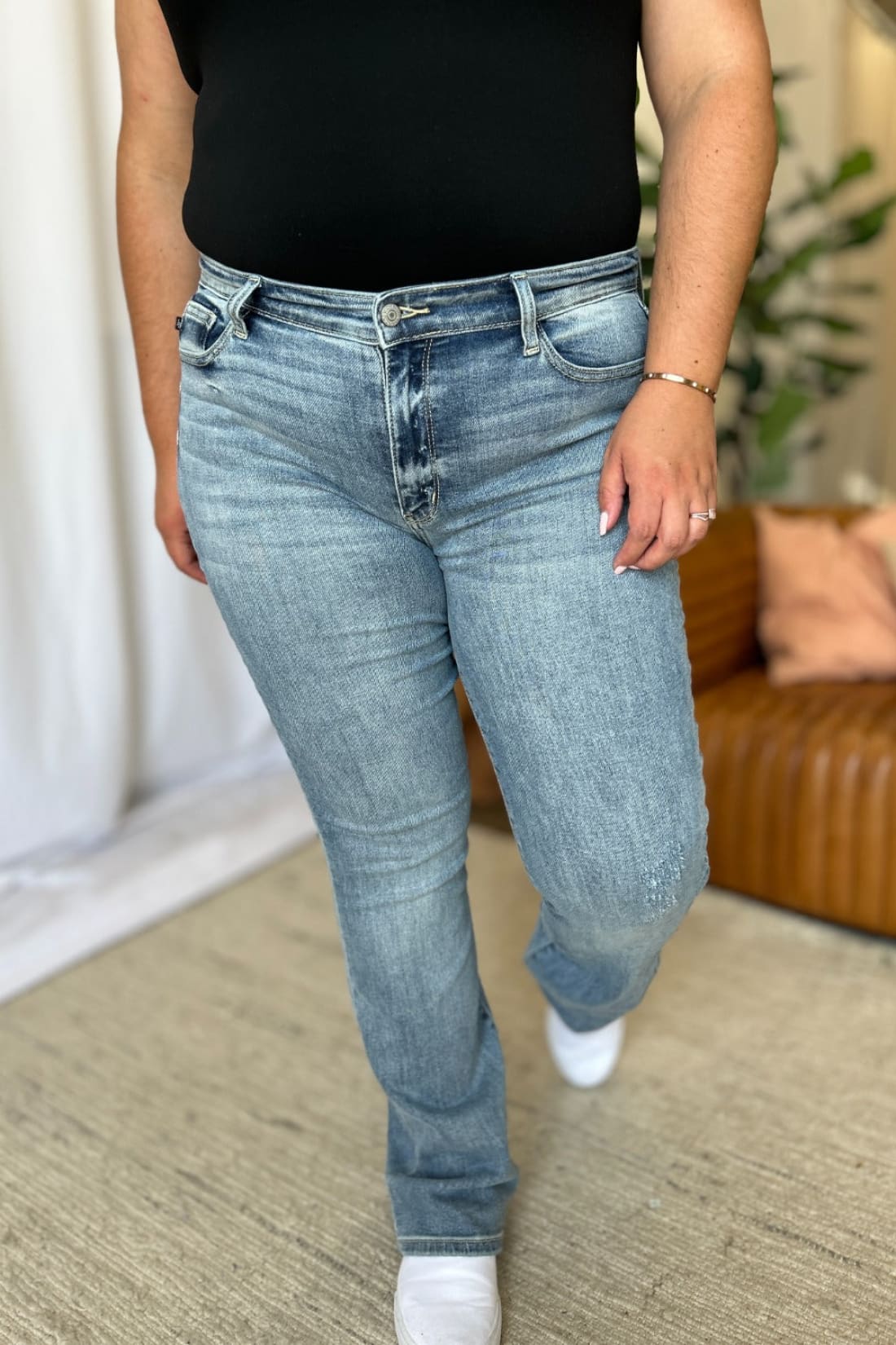 Judy Blue Mid Rise Bootcut Jeans | Women’s Jeans