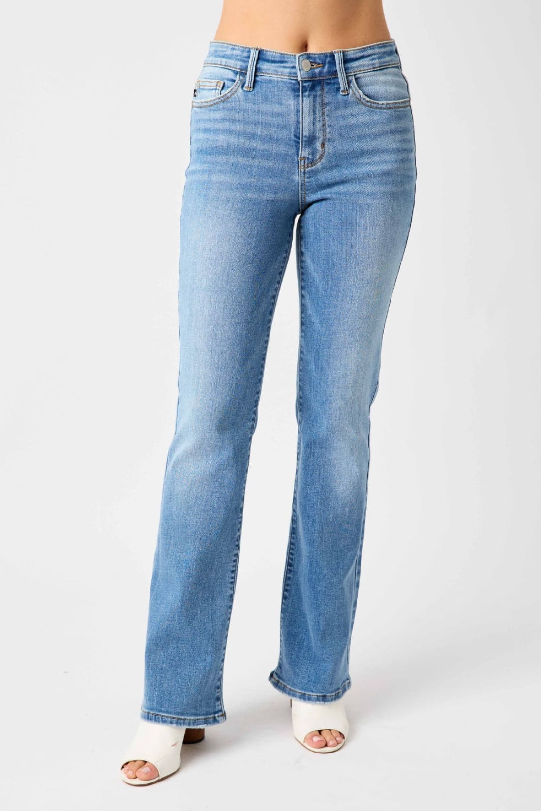 Judy Blue Mid-Rise Straight Jeans | Women’s Jeans