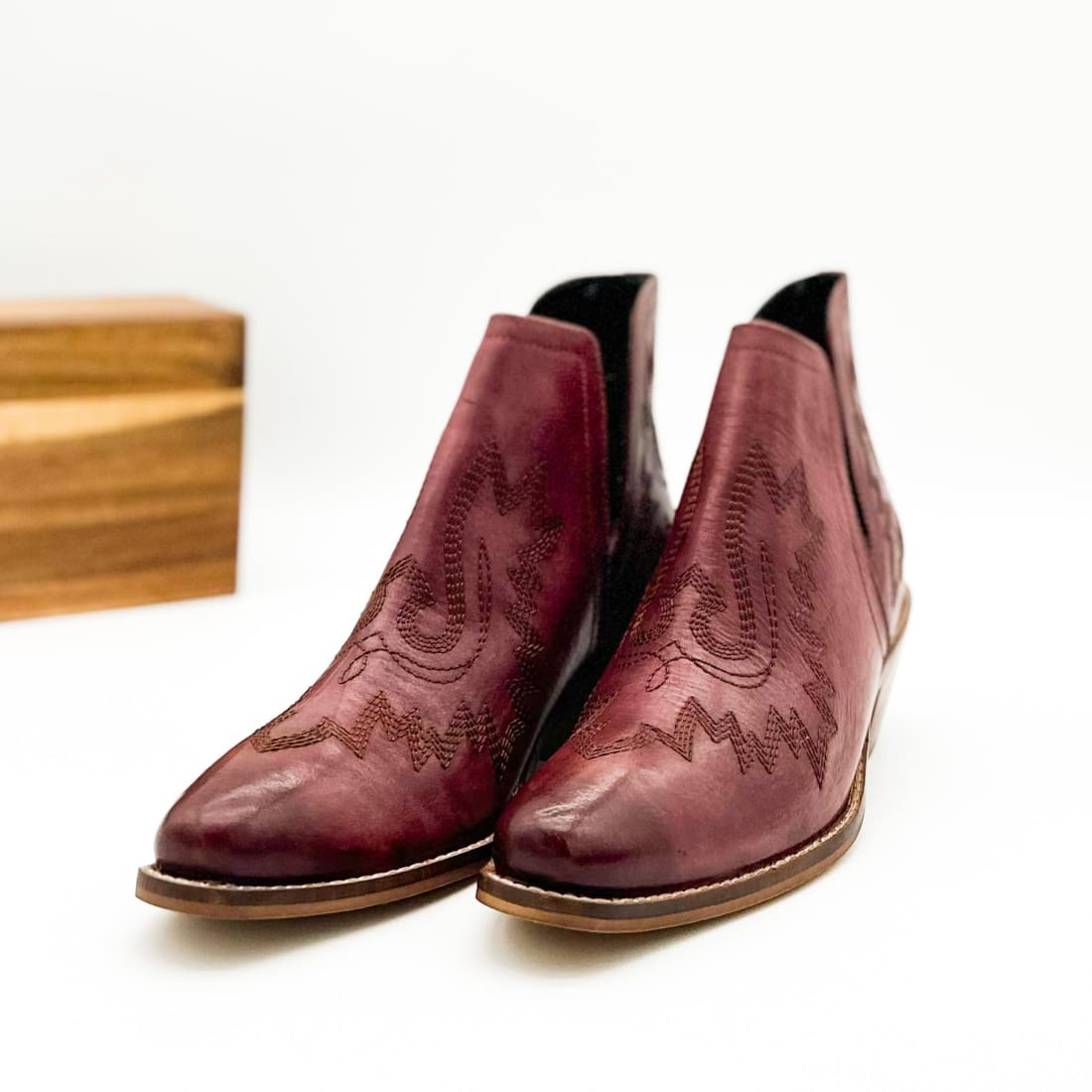 Genuine Leather Kickin’ Western Booties in Burgundy | boots