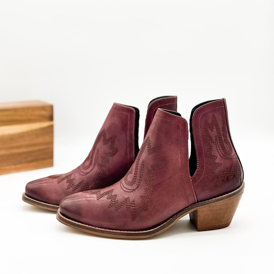 Genuine Leather Kickin’ Western Booties in Burgundy | boots