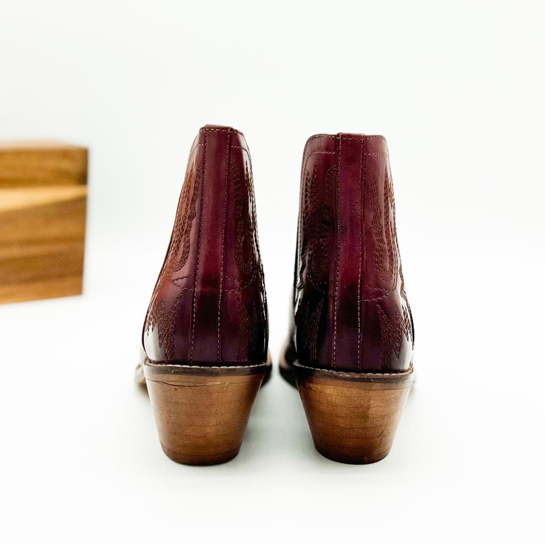 Genuine Leather Kickin’ Western Booties in Burgundy | boots