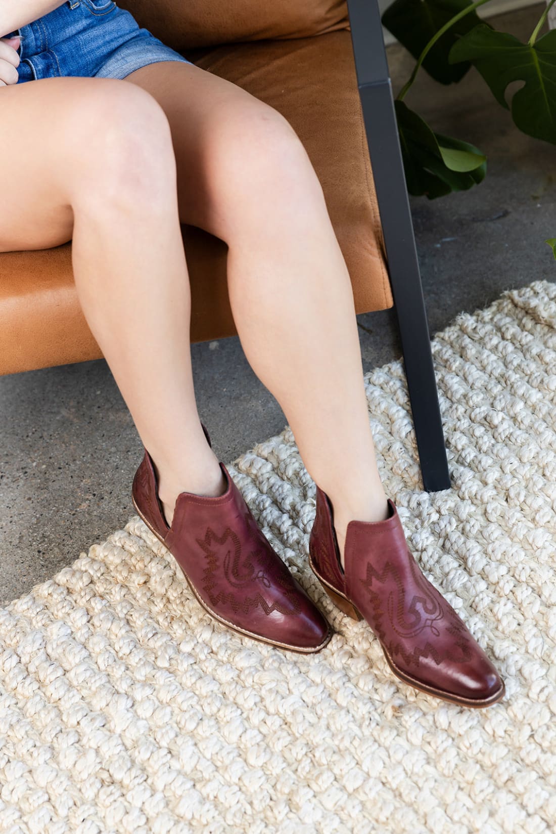 Genuine Leather Kickin’ Western Booties in Burgundy | boots