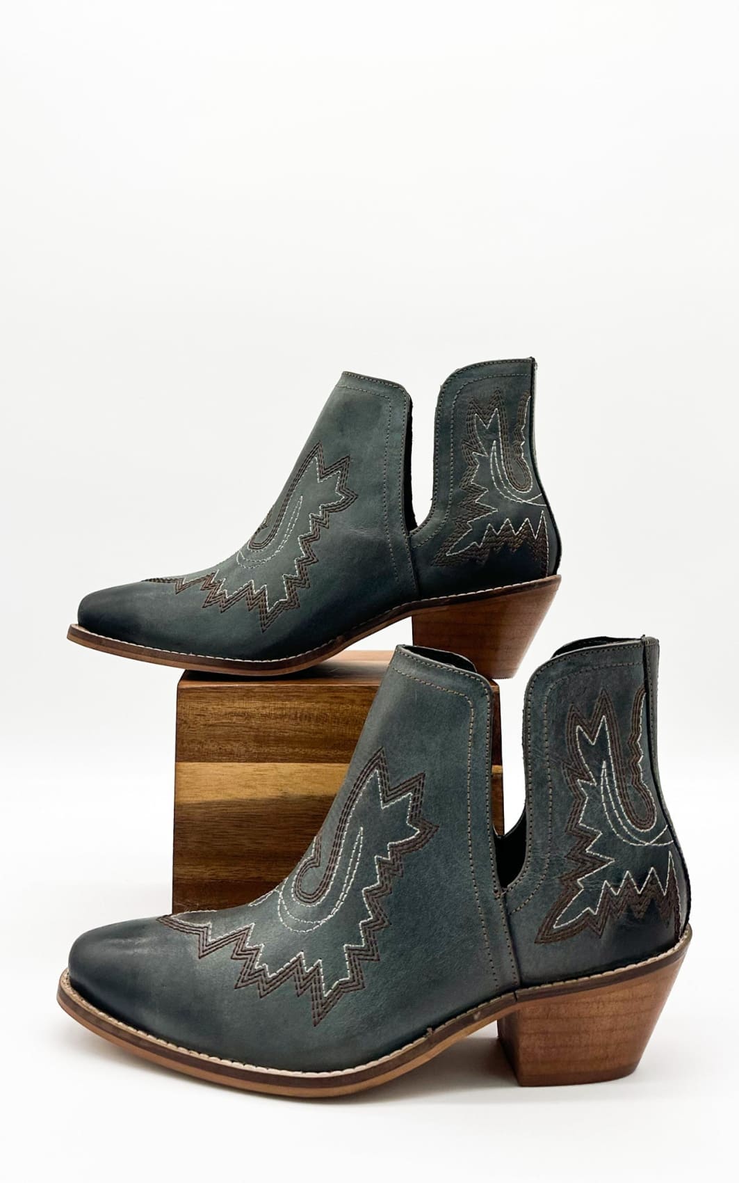 Genuine Leather Kickin’ Western Booties in Teal | boots