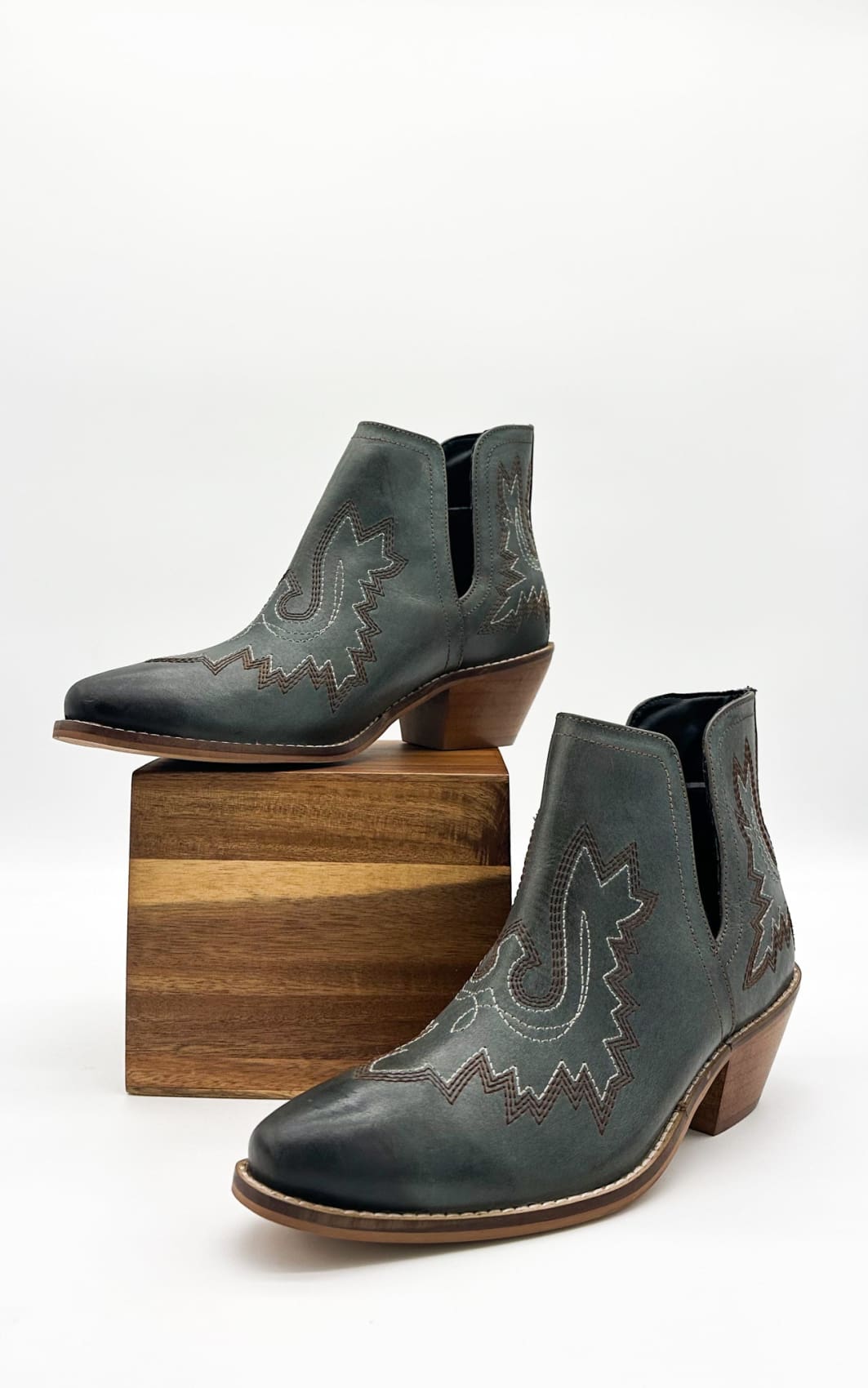 Genuine Leather Kickin’ Western Booties in Teal | boots