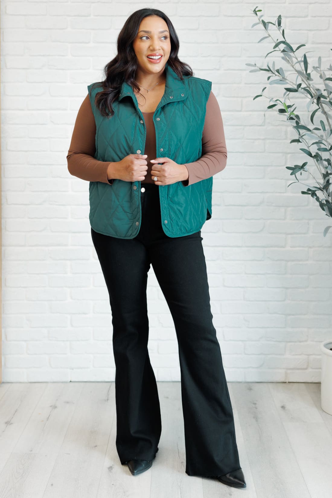 Layering Queen Quilted Puffer Vest in Hunter Green | Layers