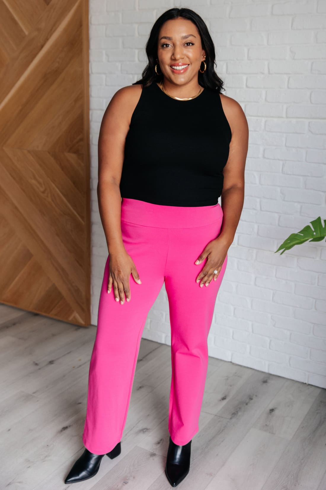 Magic Straight Pants in Hot Pink | pants