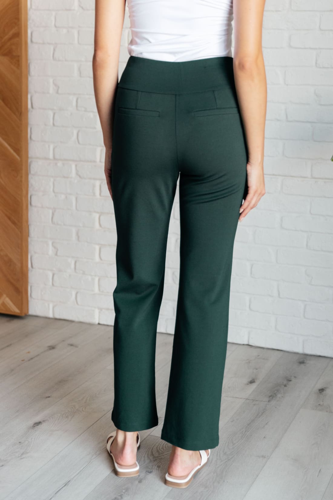 Magic Straight Pants in Hunter Green | pants