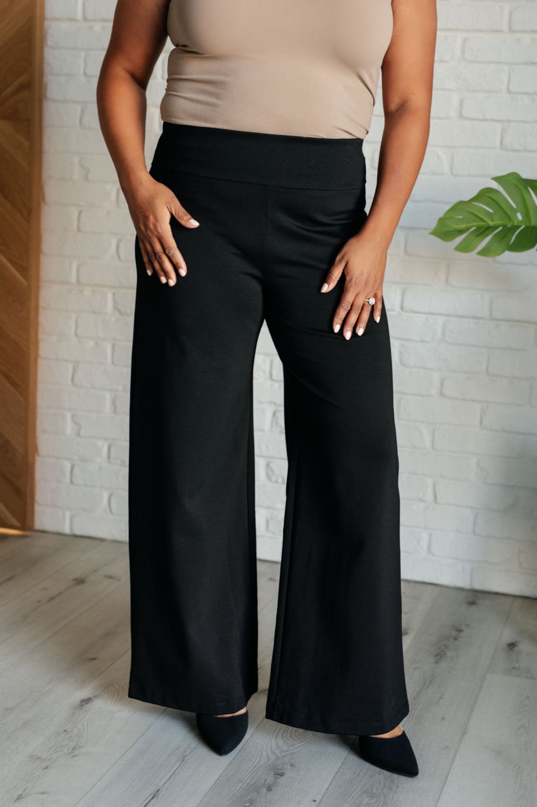 Magic Wide Leg Pants in Black | pants