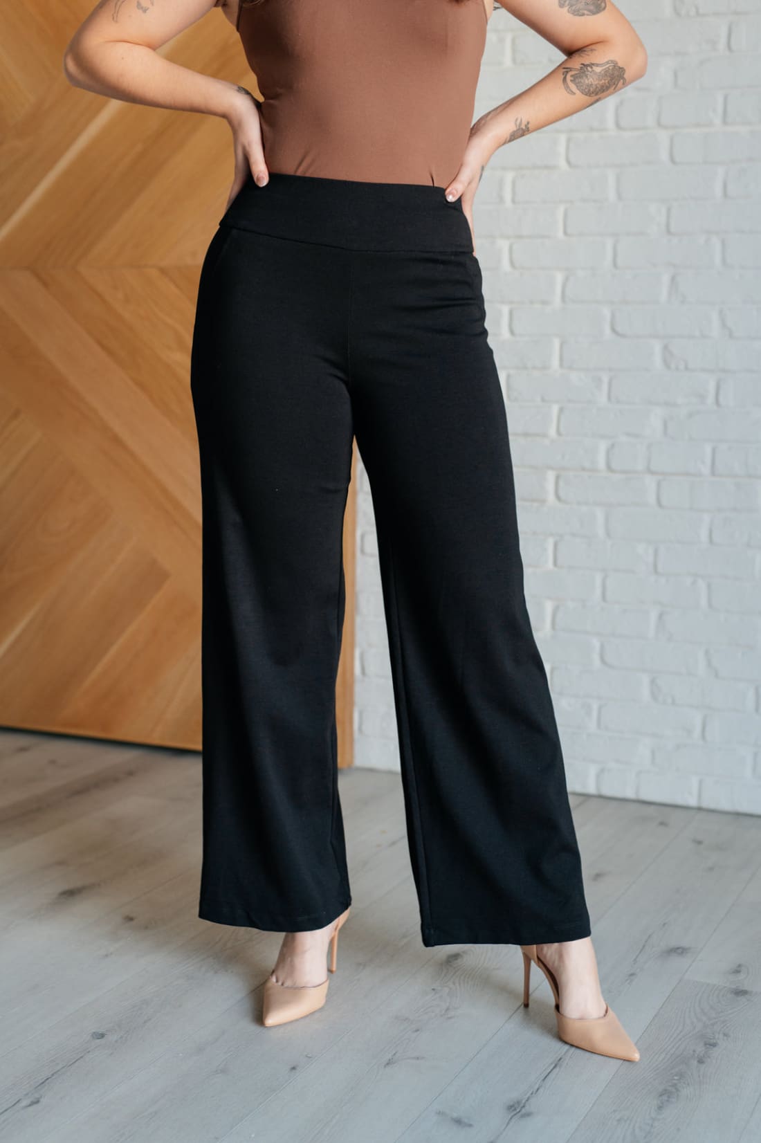 Magic Wide Leg Pants in Black | pants