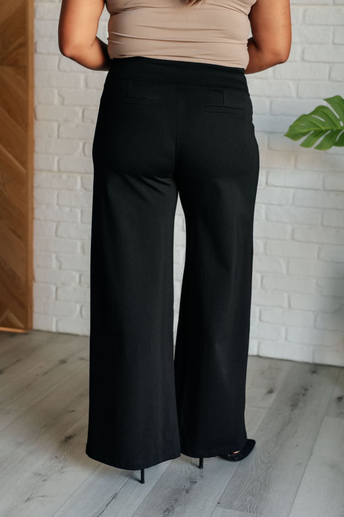 Magic Wide Leg Pants in Black | pants