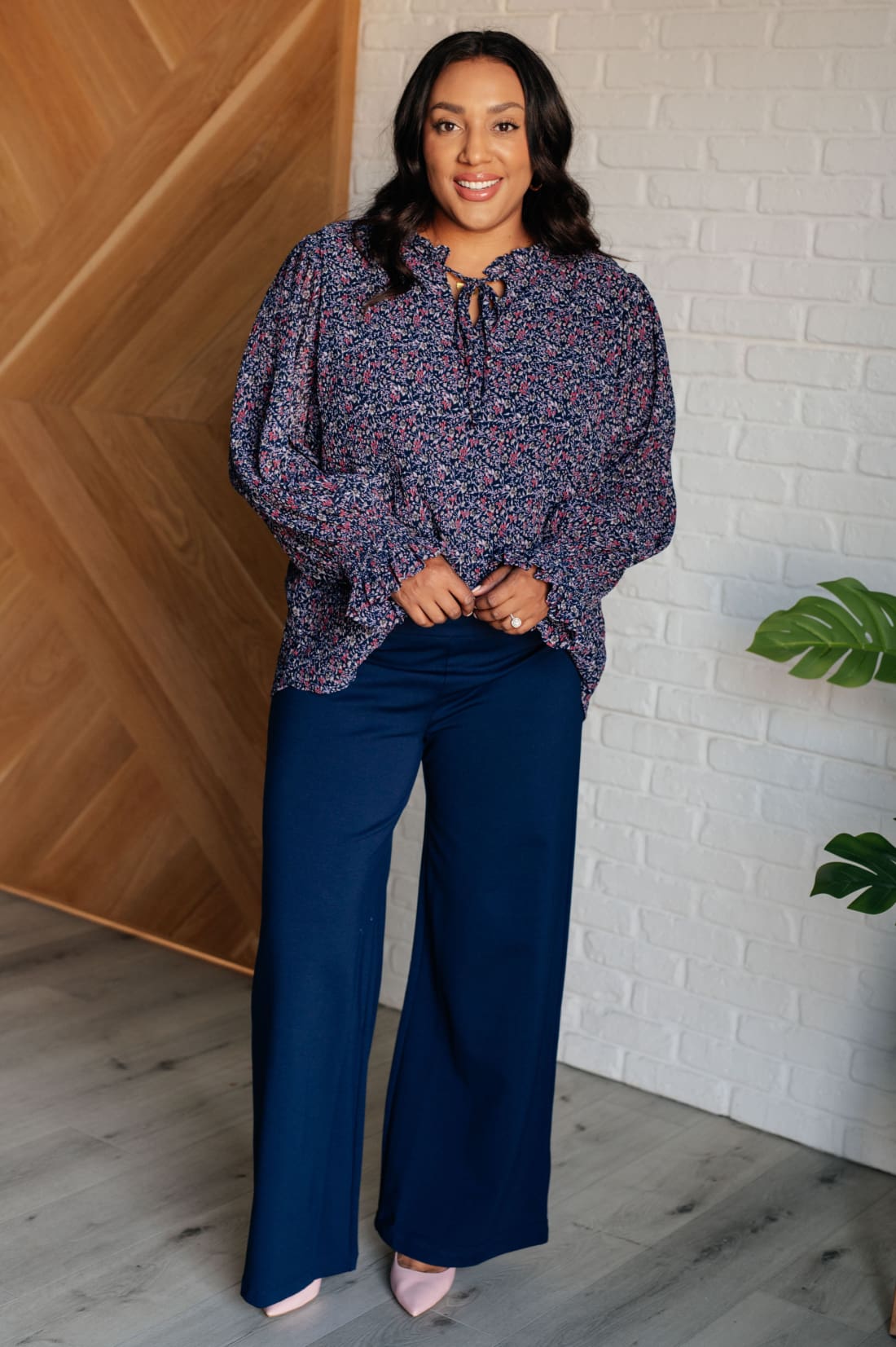 Magic Wide Leg Pants in Navy | Pants