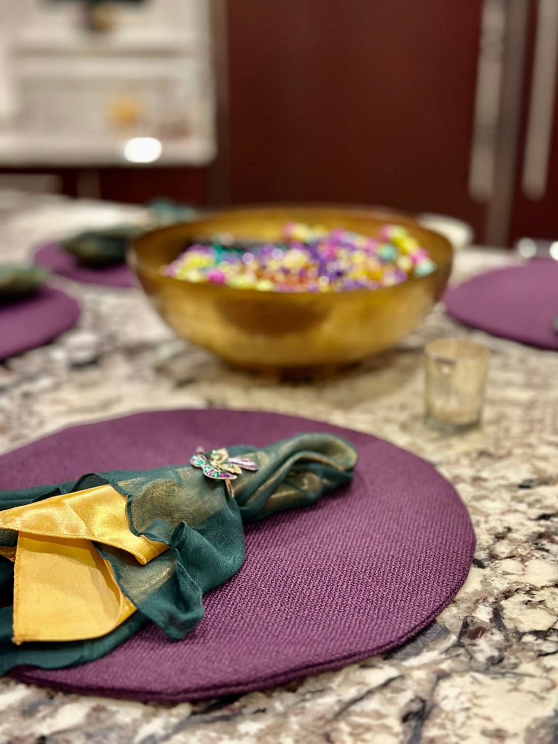 Mardi Gras Dining Accessories