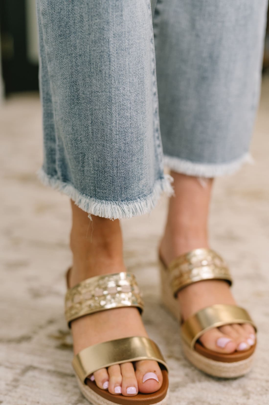 Judy BLue Mckaylee Mid Rise Kick Flare Jeans with Frayed Hem