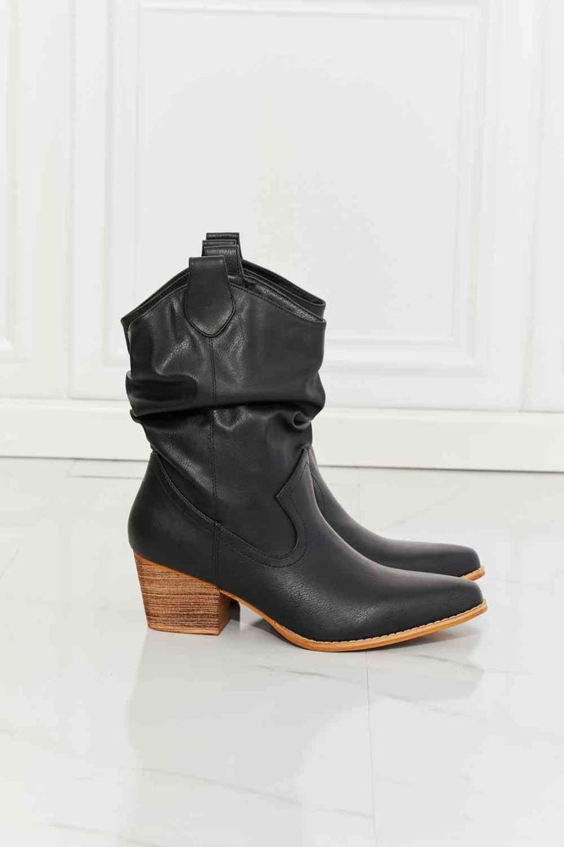 MMShoes Better in Texas Scrunch Cowboy Boots Black