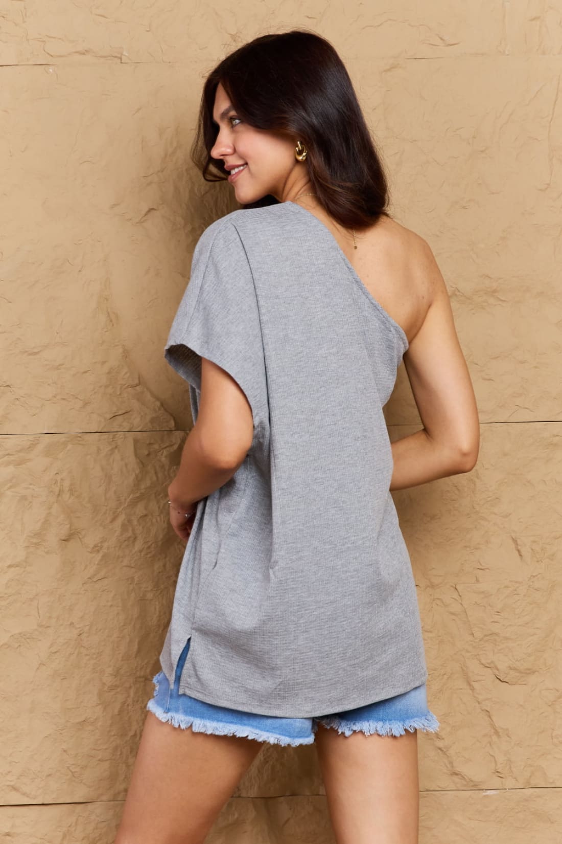 One Shoulder Loose Top | Tops & Tees