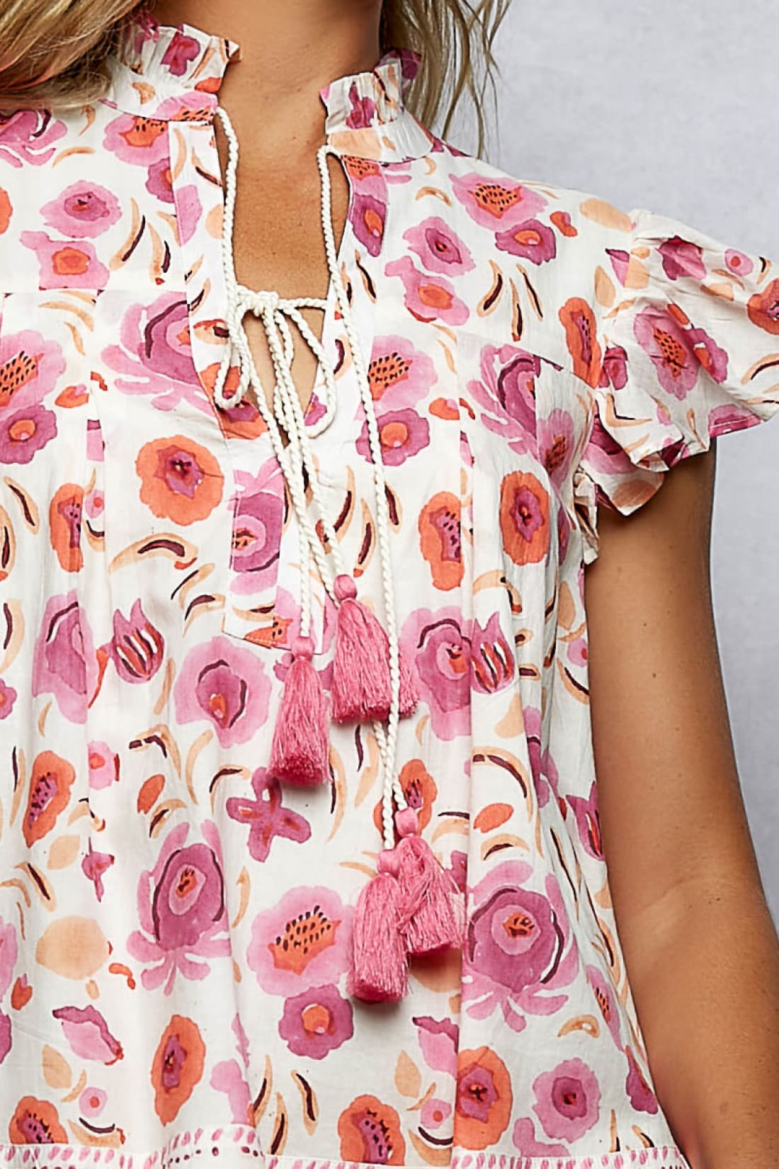 POL Tassel Tied Floral Flutter Sleeve Blouse