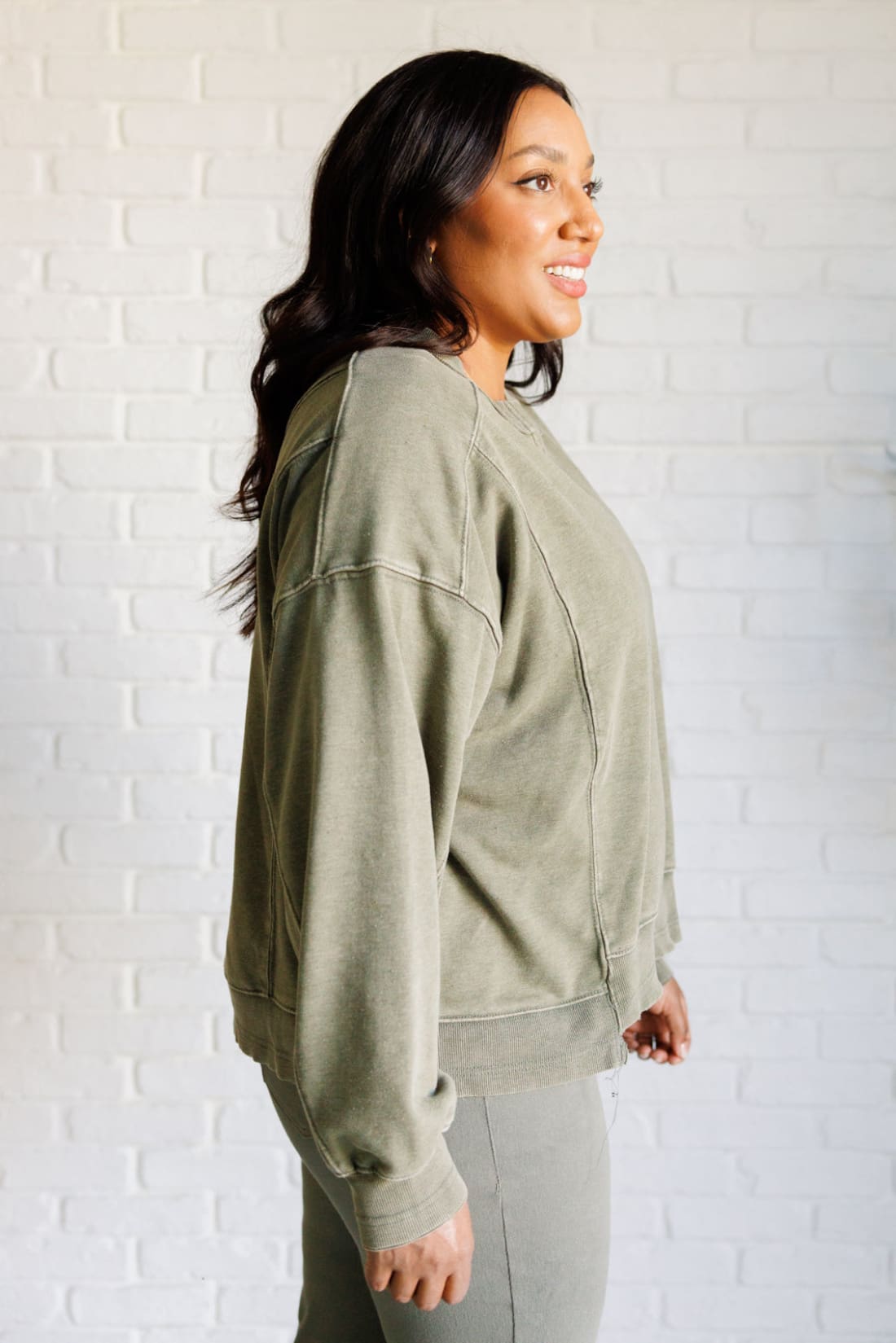 Quick Fix Mineral Wash Crew Neck Pullover in Army Green | Sweatshirts & Hoodies