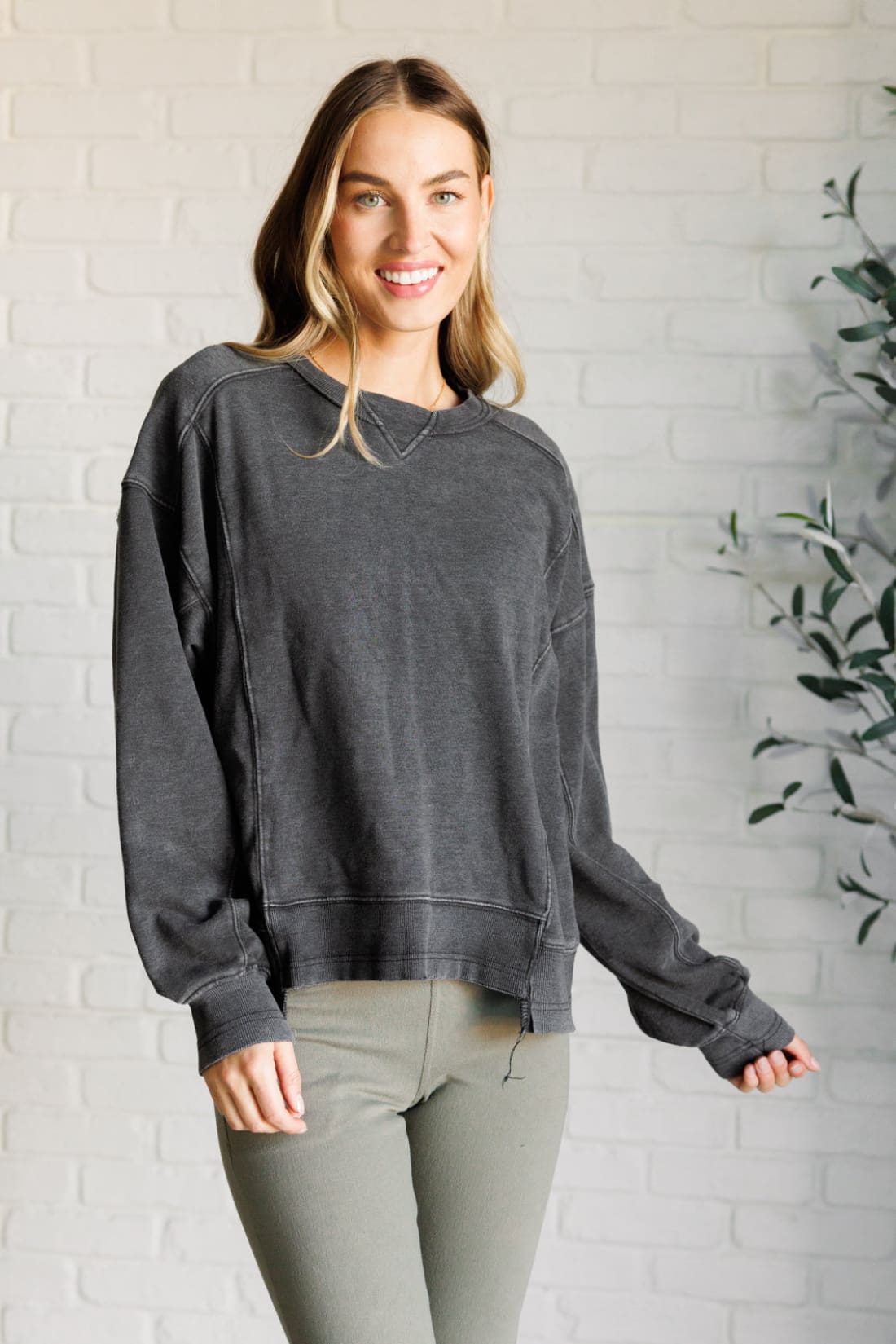 Quick Fix Mineral Wash Crew Neck Pullover in Black | Sweatshirts & Hoodies