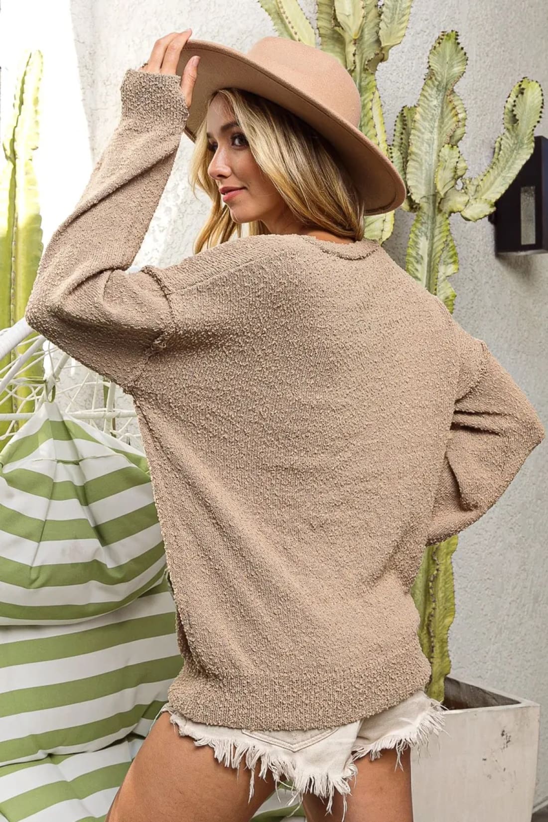 Raw Edged Popcorn Texture V-neck Sweater