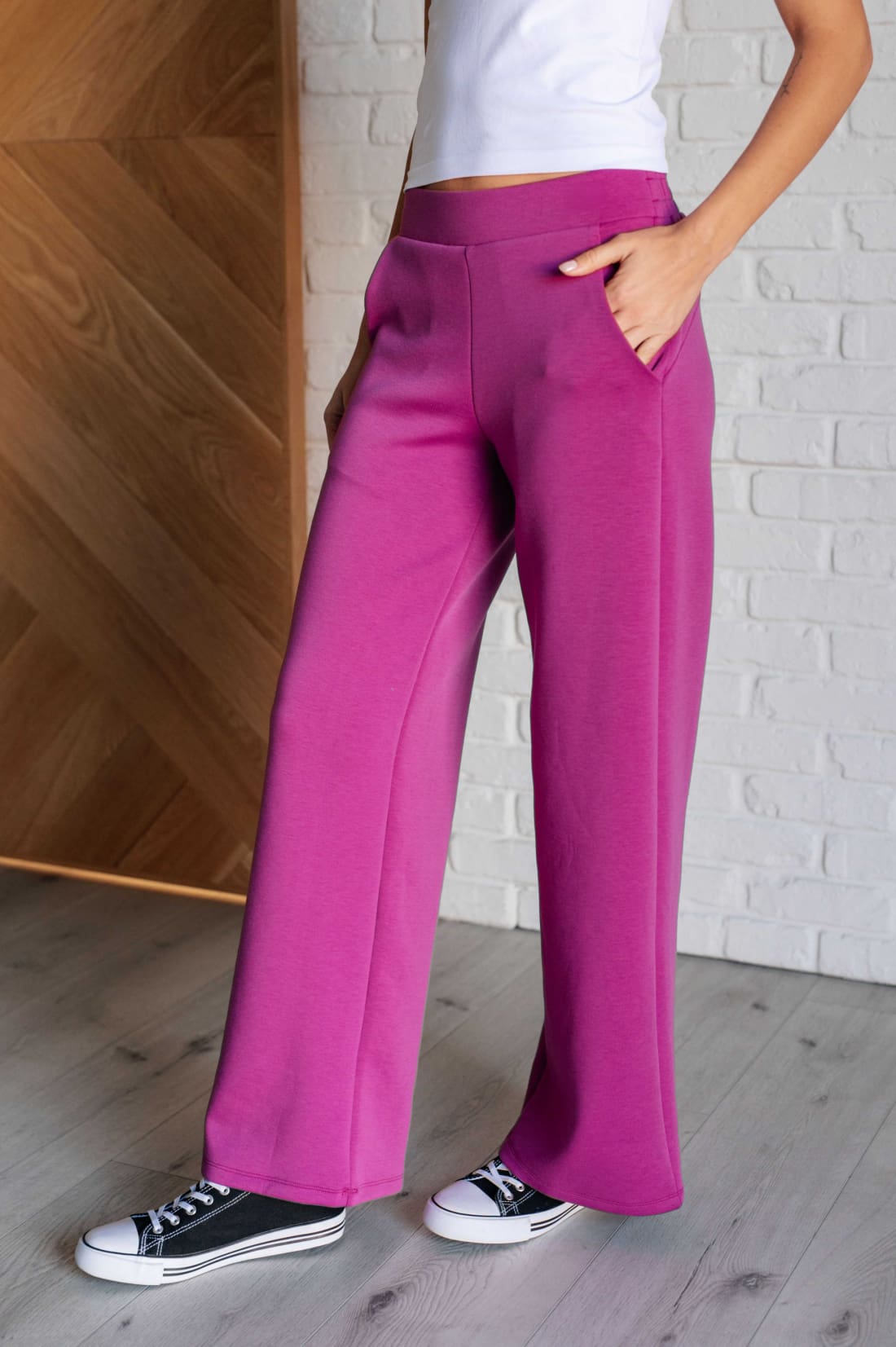 Resort Travel Wide Leg Crop Pant in Magenta | Pants