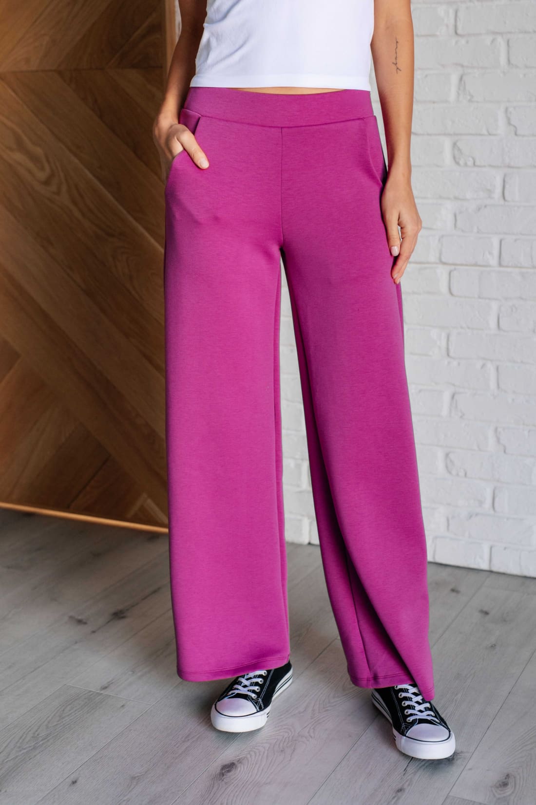 Resort Travel Wide Leg Crop Pant in Magenta | Pants